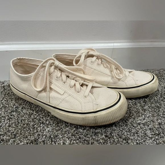 Superga canvas sneakers, men's size 8.5 and women's 10 - Picture 2 of 15